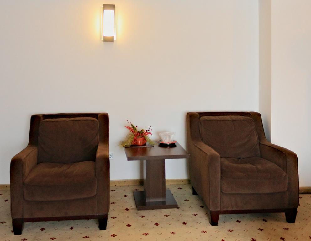 סיביו Hotel Premier מראה חיצוני תמונה